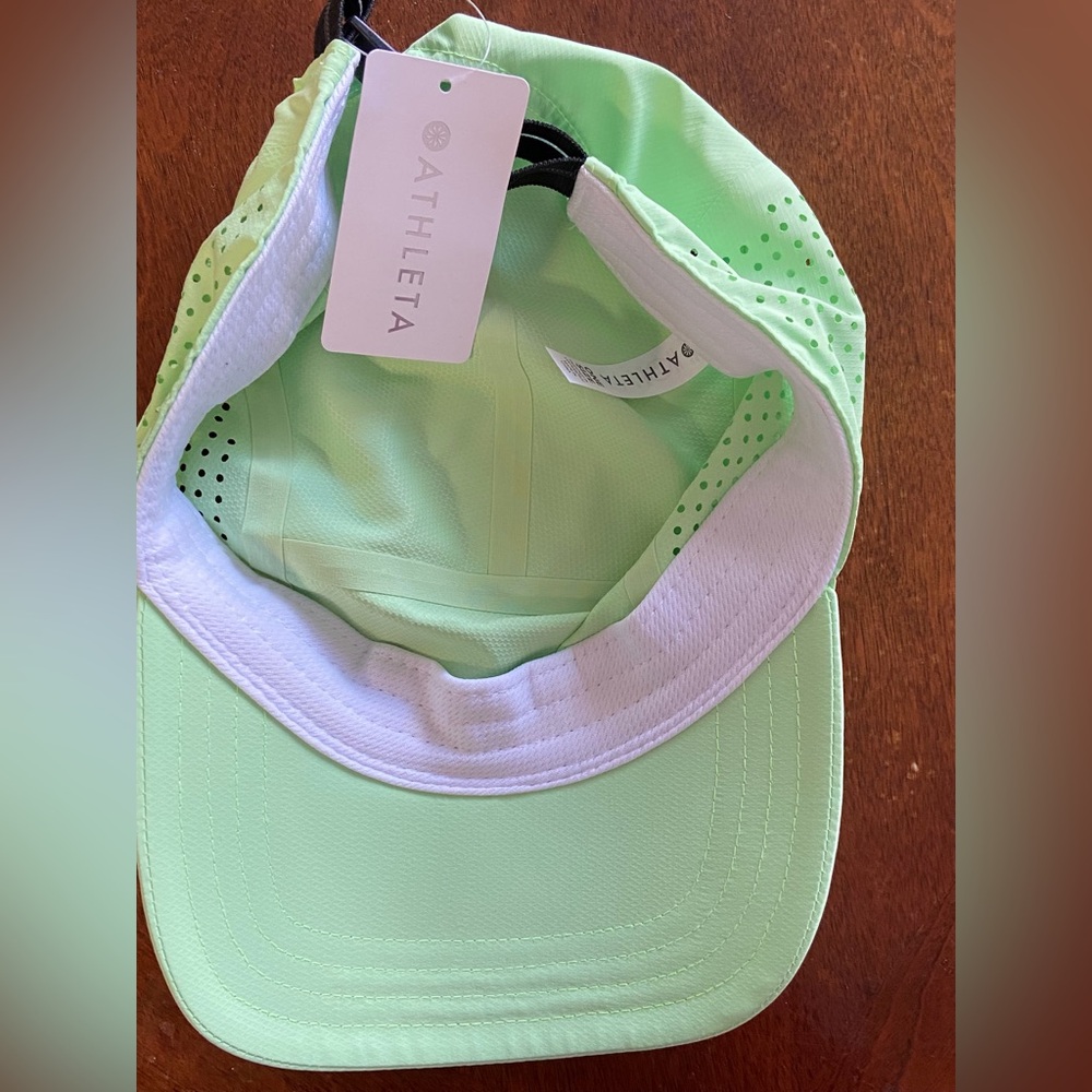Athleta Hat Lime Green NWT - Picture 2 of 3